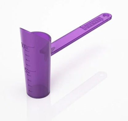 Bosscoop No Spill Water Bottle Scoop.