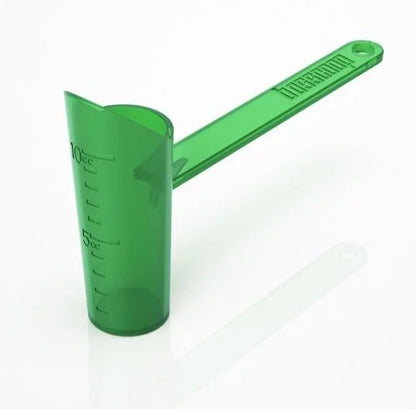 Bosscoop No Spill Water Bottle Scoop.